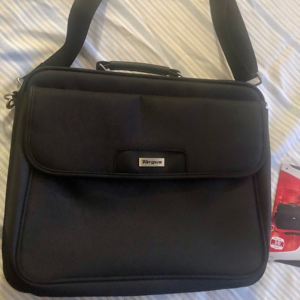 Targus Laptop Computer Case 16”